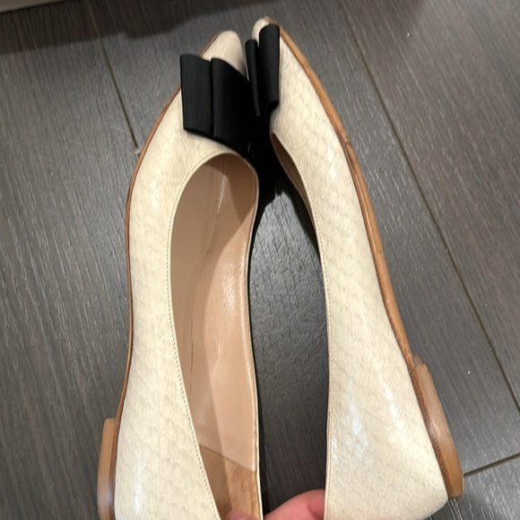 Club Monaco Flat - Picture 9 of 9